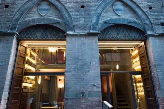 Casato Restaurant Wine Bar